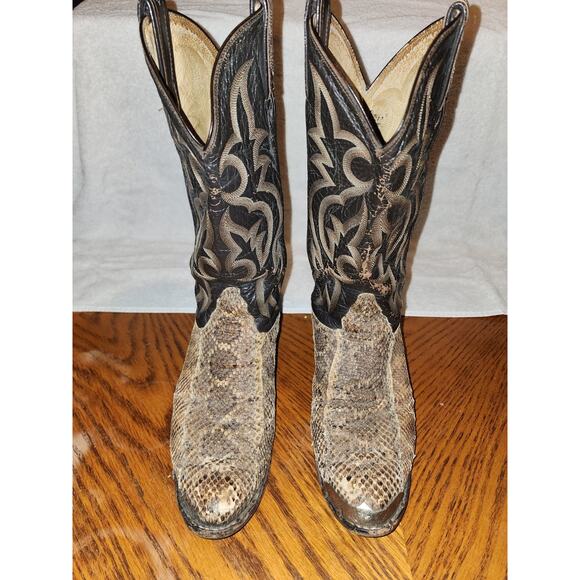 Vintage Tony Lama Diamondback Rattlesnake Cowboy Boots 9.5D Western Style 8845
